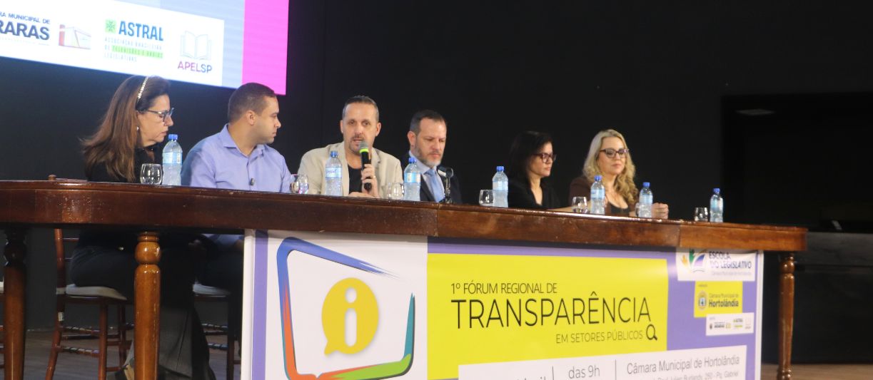 TRANSPARÊNCIA NOS SETORES PÚBLICOS